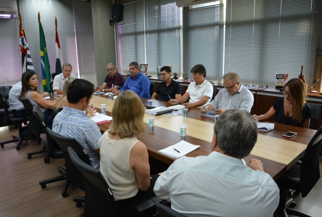 Prefeitura cria cartão “Prudente Social” com tarifa de transporte coletivo a R$ 3,80