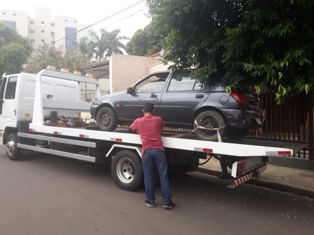 Em Operação ‘Lata Velha’, Prefeitura recolhe cinco veículos e prevê outros 45