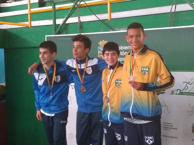 Guilherme Soares é bronze no Sul-Americano de karatê 