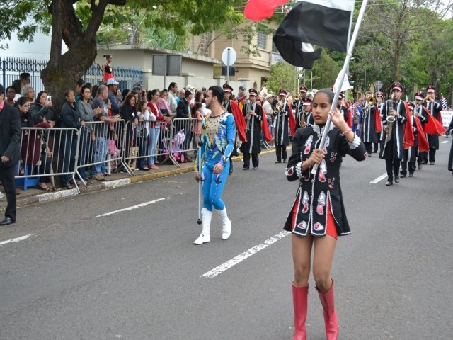 Cultura informa que estão abertas as inscrições para a Parada Festiva