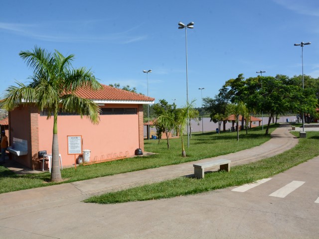 Balneário da Amizade reabre para caminhada em novo horário, das 12h às 20h 