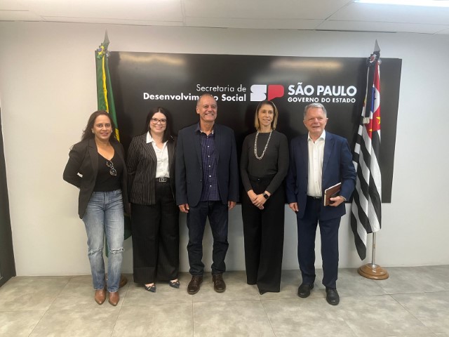 Prefeito cumpre agenda em São Paulo com foco em obras e desenvolvimento para Prudente