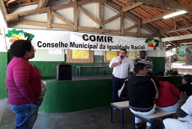Juventude apoia ações para combater a discriminação racial