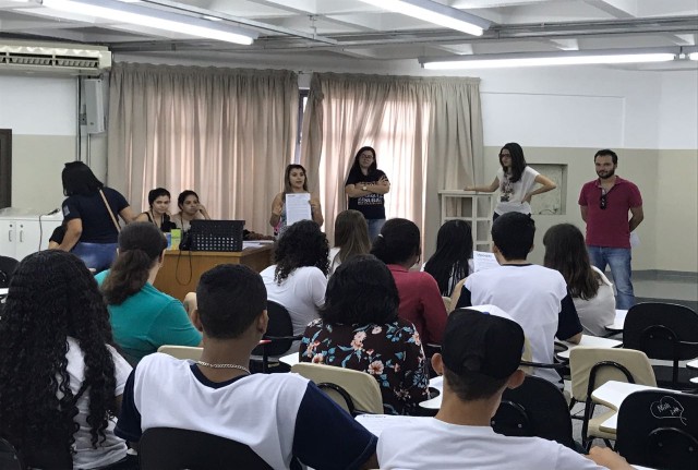 Projeto “E Agora José?” oferece orientação profissional para estudantes